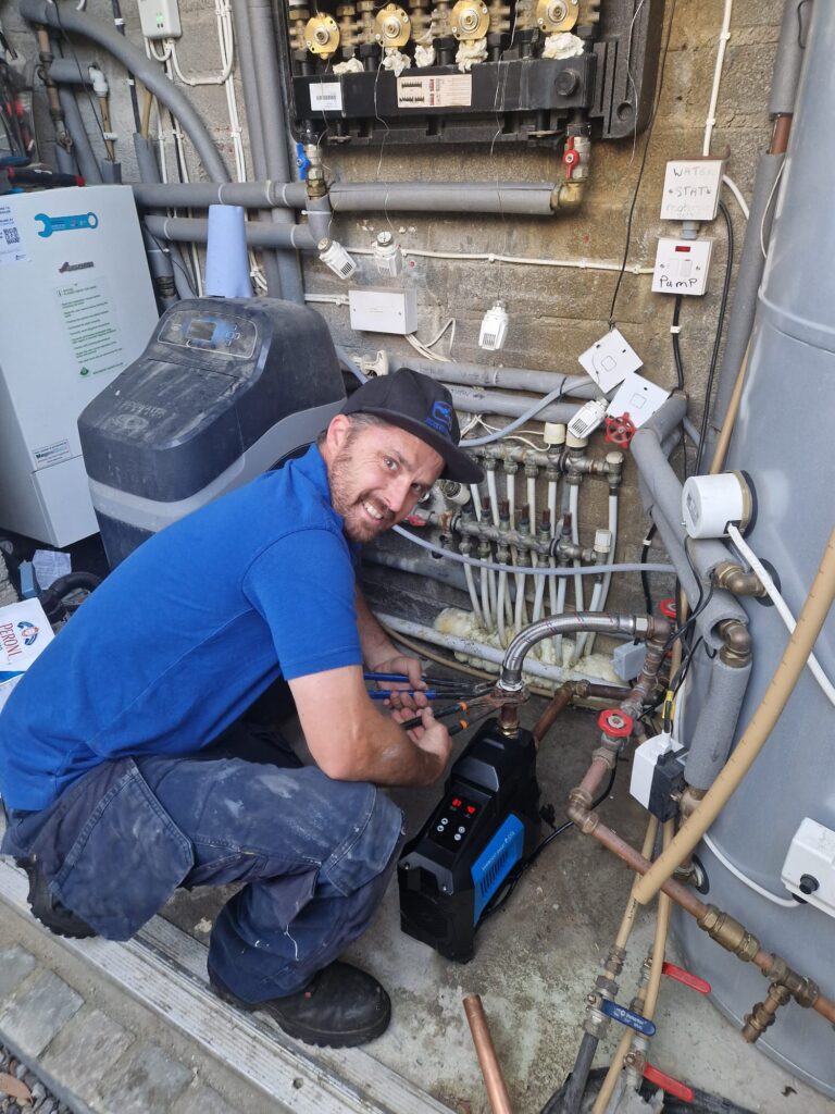 Phelps Saniflow Saniboost Smart water pump