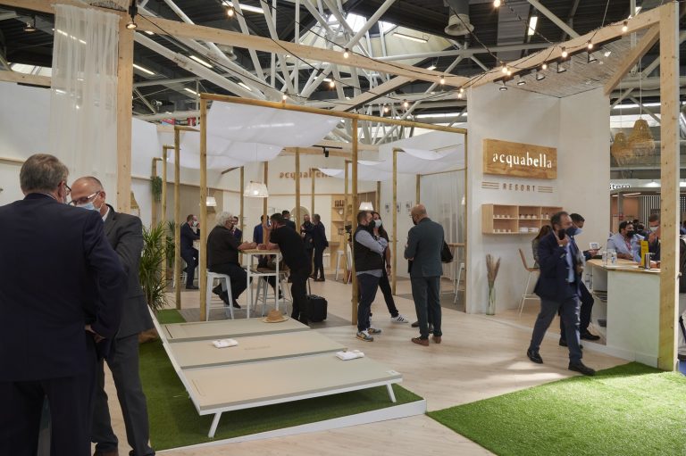 Acquabella recreates a sunshine-filled Balinese vibe at Cersai Acquabella cersai