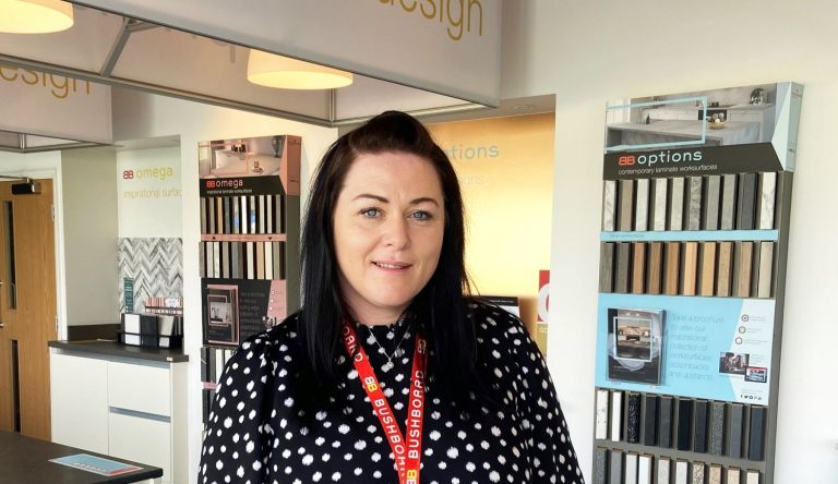 Bathroom_Review_Dionne_Starr_Wilsonart