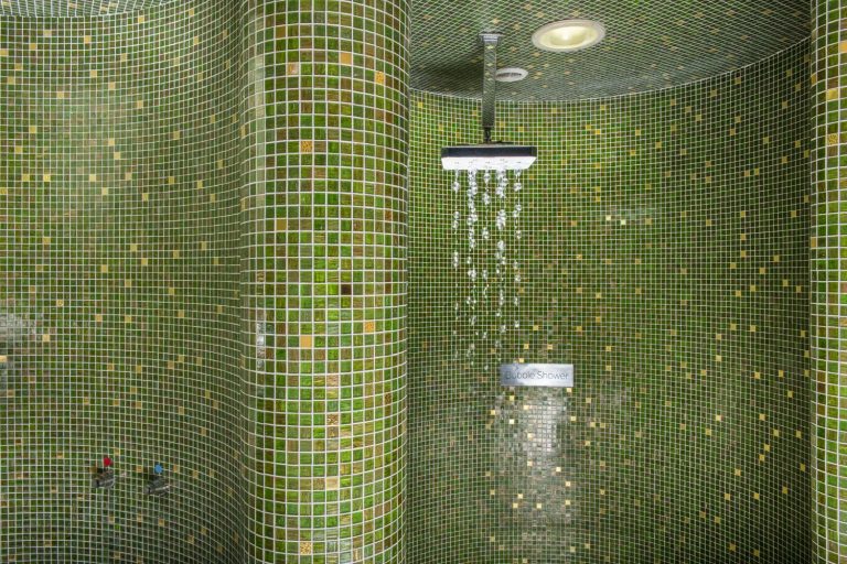 Ragdale Hall offers clients the Bubble Spa Showering Experience Ragdale Hall Kelda Bubble Spa