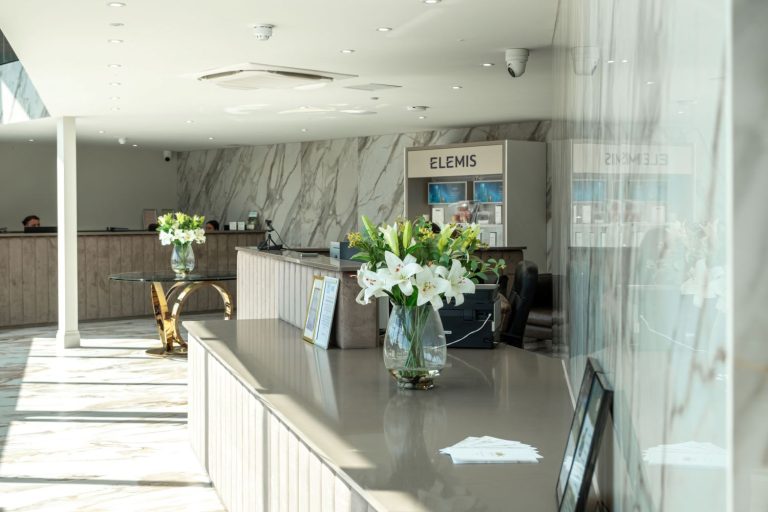 Cambridge Country Club luxuriously transformed with RAK Ceramics RAK Ceramics Cambridge Country Club