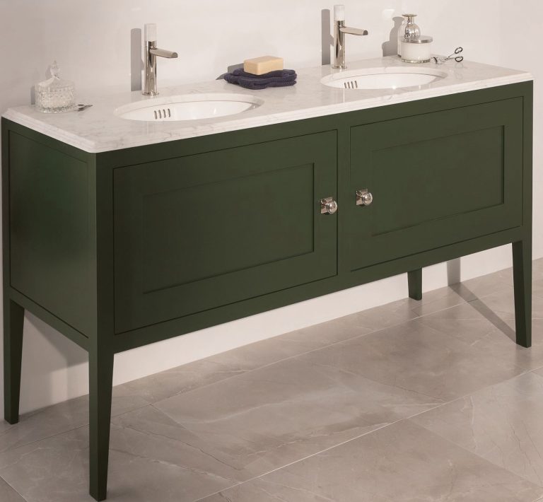 Bathroom-Review-Thomas-Crapper-