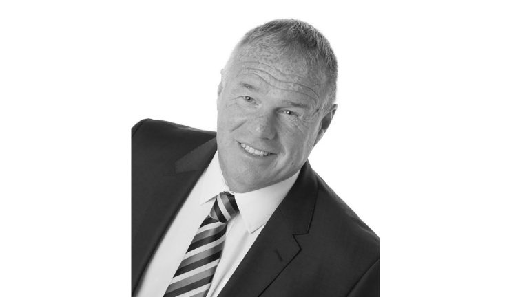 Frontline Bathrooms announces new managing director appointment Bathroom-Review-darren-allison-md-Frontline-Bathrooms.