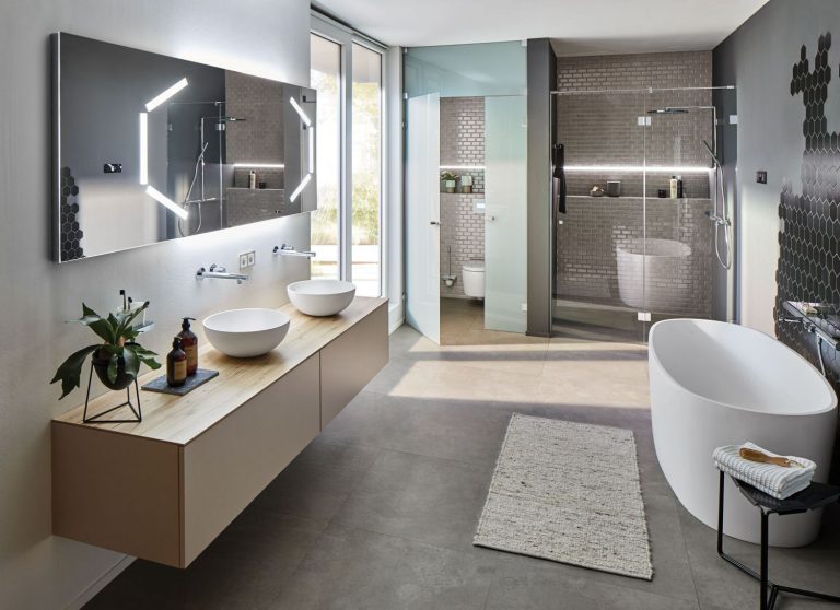 Common costly mistakes when renovating a bathroom Bathroom-Review-Costly-mistakes-when-renovating-a-bathroom