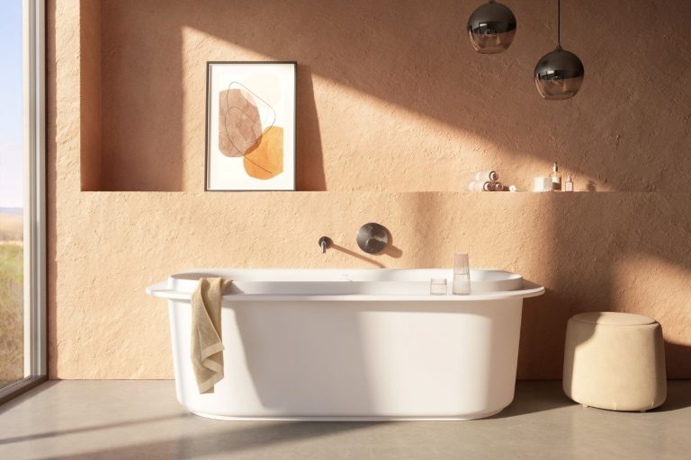 Bathtub added to Vitrium bathroom range by Christian Werner Bathroom-Review_Vitrium_Bathtub