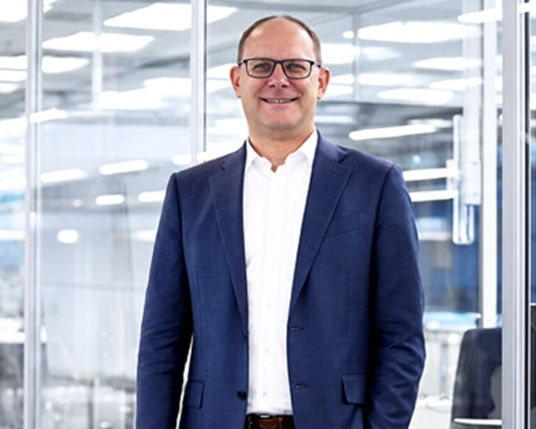 Duravit appoints Olaf Kanig as Martin Winkle steps down Olaf_Kanig_Duravit