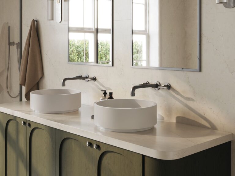 Silestone expands its portfolio with Mineral Harmony Silestone-Harmony-EU-Bathroom-Soft-Sand